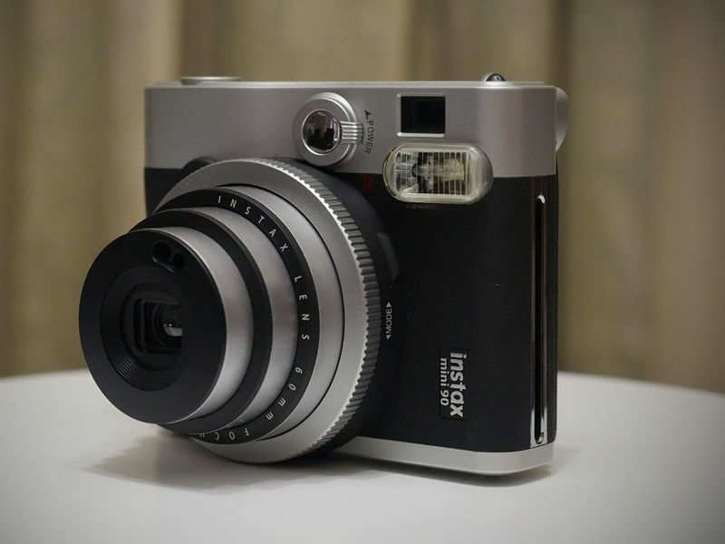 coolest-instant-cameras-coolest-instant-print-cameras-best-instant-photo-cameras-for